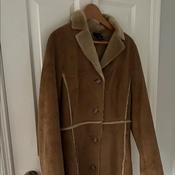 Ann Taylor Brown Faux-Suede Shearling-Trim Trench Coat - Picture 4 of 5